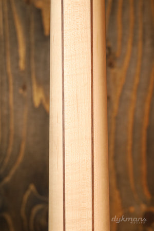 Ibanez A527-NSH