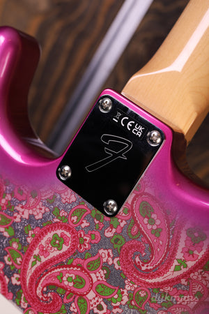 Fender Made in Japan Limited Stratocaster Pink Paisley