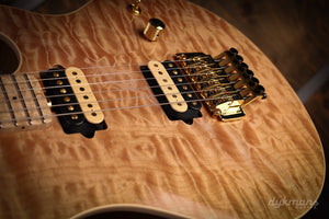 Music Man Axis Premium One Piece Quilted Natural