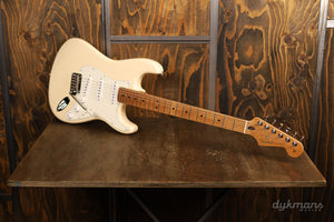 Fender Limited Edition Player II Stratocaster Roasted Maple Olympic White