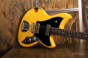 Novo Serus J Vandalism Yellow over '64 3-Tone Burst Dealer Limited