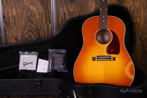 Gibson J-45 Standard Heritage Cherry Sunburst