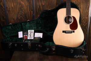 Bourgeois Professional Series Vintage Dreadnaught Satin