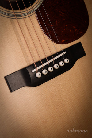 Bourgeois Professional Series Vintage Dreadnaught Satin