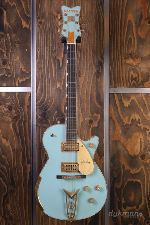 Gretsch Custom Shop 1959 White Penguin Faded Daphne Blue Heavy Relic