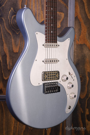 Eastman Fullertone DC'62 Ice Blue Metallic