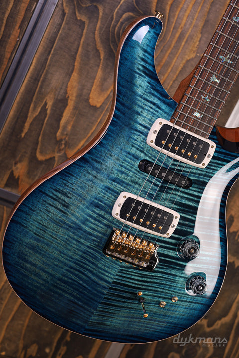 PRS Wood Library Modern Eagle V Cobalt Blue