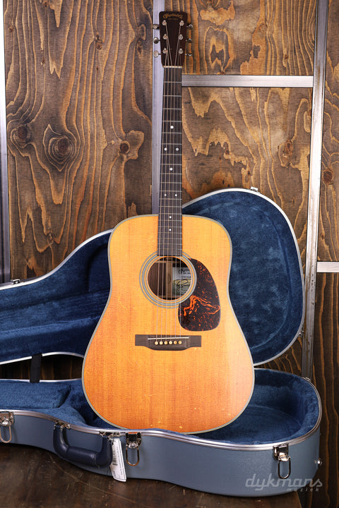 Martin D-28 Custom Shop Rich Robinson Aged