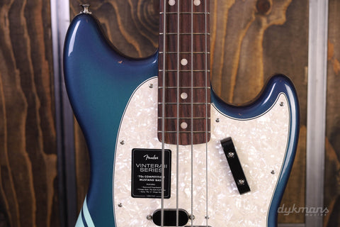 Fender Vintera II 70s Competition Mustang Bass