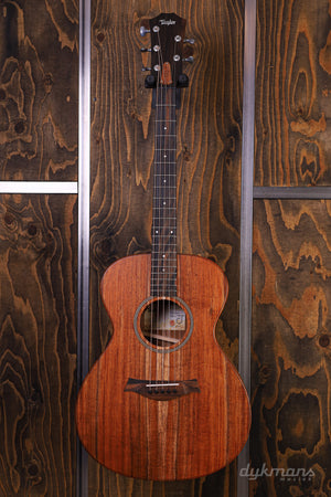 Taylor JCSM-5 Jacob Collier Signature