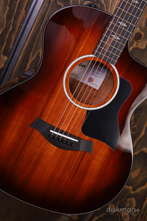 Taylor 224ce-K DLX