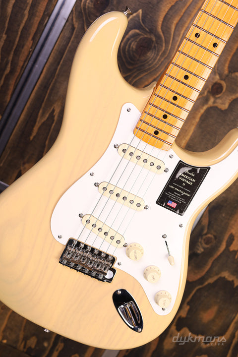 Fender American Vintage II '57 Stratocaster Vintage Blonde