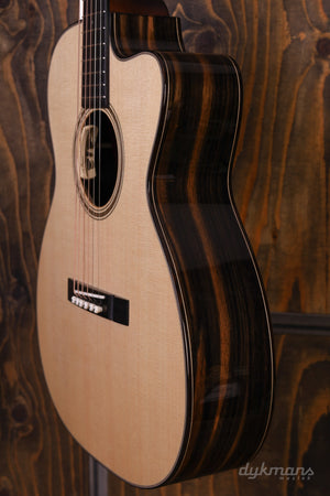 Bourgeois OMC/TS-LE OMC Soloist Touchstone Series Limited Edition