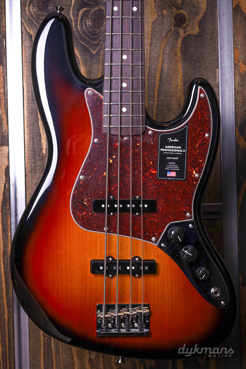 Fender American Professional II Jazz Bass 3-tone sunburst