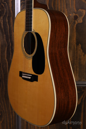 Martin D-35 50th Anniversary Limited Edition Brazilian Rosewood PRE-OWNED