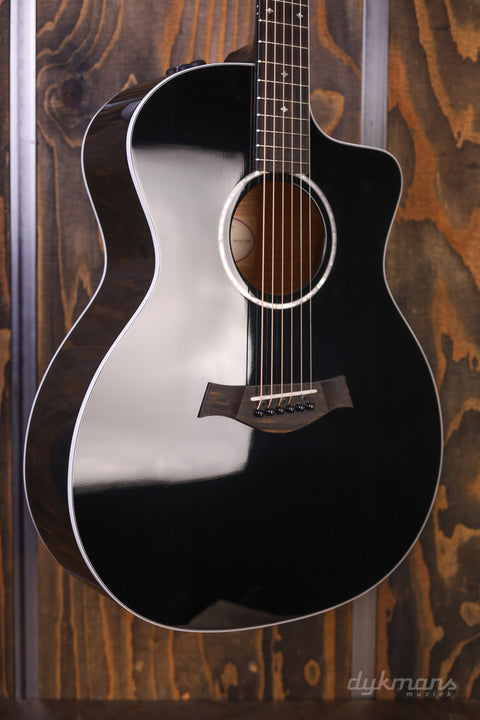 Taylor 214ce-BLK DLX + Free Taylor Strap!