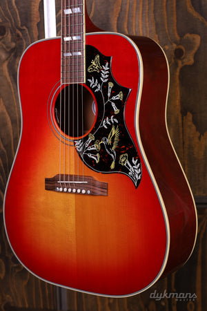 Gibson Hummingbird Standard Vintage Cherry Sunburst