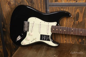 Fender Vintera III Early '60s Stratocaster Black