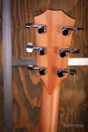 Taylor 212ce