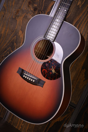 Maton Troubadour Traditional