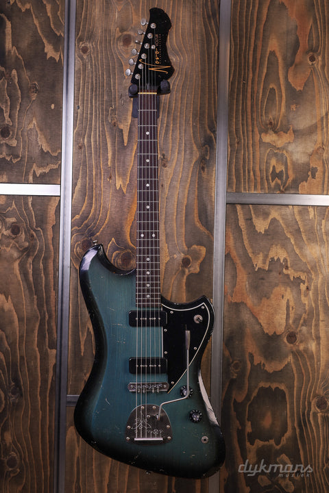 Novo Voltur J Pelham Burst