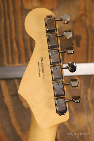 Fender Player II Stratocaster HSS Coral Red