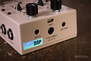 Walrus Audio Xero White