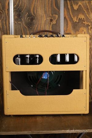 Victoria Amplifier Trem d’la Trem