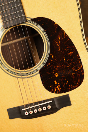 Martin Super HD-28