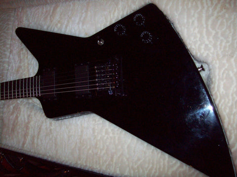 Gibson Explorer Shred-X Iron Maiden Fear of the Dark Guitar of the Week 2008 PRE-OWNED!