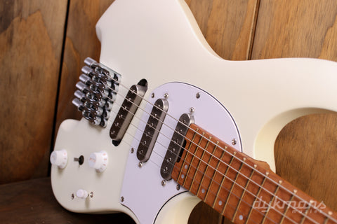 Ibanez ICHI10 Vintage White Matte