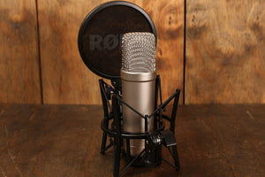 Rode NT1-A Complete Vocal Recording Solution