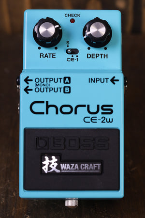 BOSS CE-2W