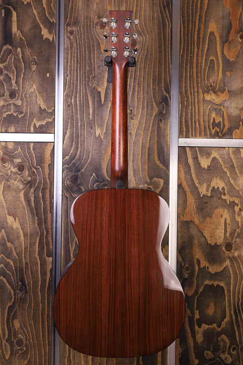 Martin OM-21